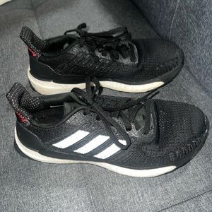 Adidas Solarboost 19- black